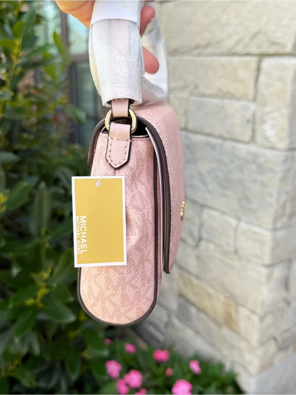 ✨NWT MICHAEL KORS Medium Logo Convertible Crossbody Bag Powder Blush Pink✨